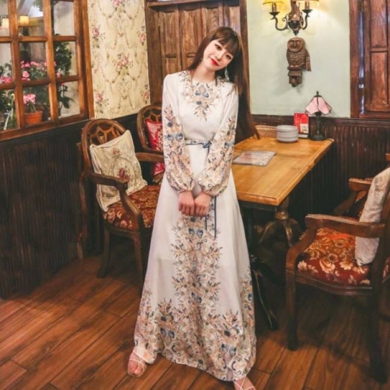 famous-brand-modern-bohemian-print-maxi-dress-แม๊กซี่เดรสปริ้นลาย-ลวดลายสวยงานในคอลเลคชั่นแบนด์ดังของอิตาลี่