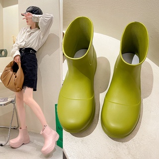 สินค้า รูปแบบใหม่ของเนยผลไม้สีเขียว EVA รองเท้าพื้นหนารองเท้าแฟชั่นฤดูร้อนฝนรองเท้าสั้นถังเกาหลีฝนรองเท้าสตรี-SH60345