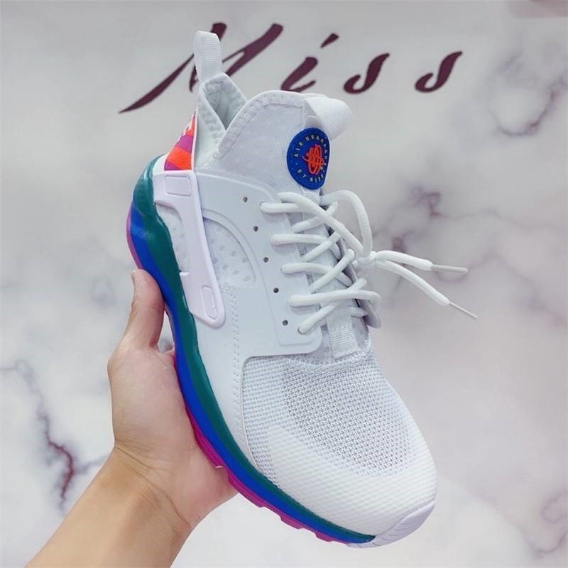 รองเท้าผ้าใบรุ่น-nike-air-huarache-custom-rainbow