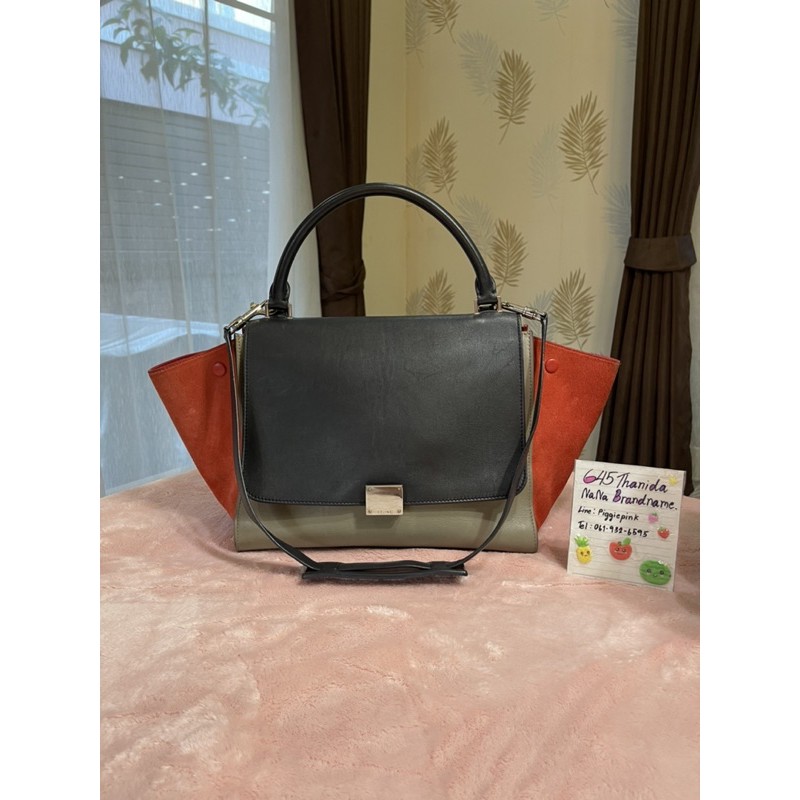 Celine trapeze clearance size