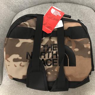 The North Face Base Camp Duffel English green new taupe green 50L