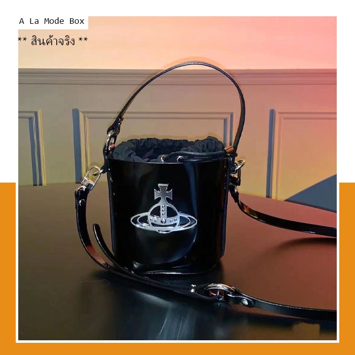 กระเป๋า-vivienne-westwood-leather-bucket-bag