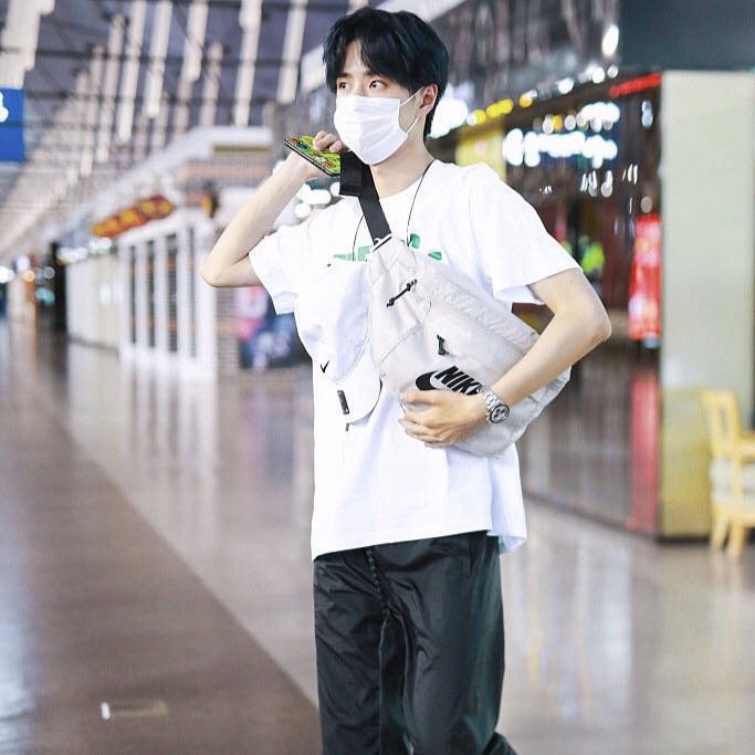 Nike 100 Wang Yibo Shopee Thailand