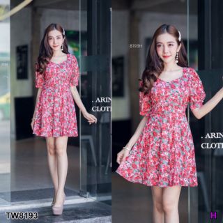 Minidress มินิเดรสพิมพ์ลายดอกไม้สีดแงทั้งชุด งานสวยทรงน่ารักสุดๆ เข้ากับเทศกาลตรุษจีนที่ไกล้จะถึงนี้เลยคะ