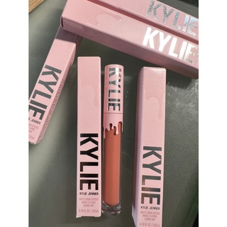 สี #Queen แท้💯% (แพ็คเก็จใหม่ New Package) Kylie Matte Liquid Lipstick #Queen