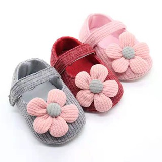 Babyonline(X071)F3 รองเท้าเด็กหัดเดินแบบสวม แต่งดอกไม้สุดน่ารัก มีกันลื่น