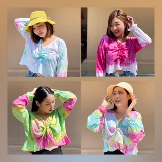 เสื้อครอป​ แขนยาว​ แต่งระบายน่ารักๆ