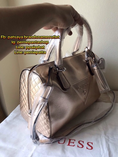 guess-ทรง-speedy-ของแท้มือหนึ่ง-ของใหม่มีถุงผ้า-หนัง-saffiano-สวยหรู-สายยาวปรับถอดได้