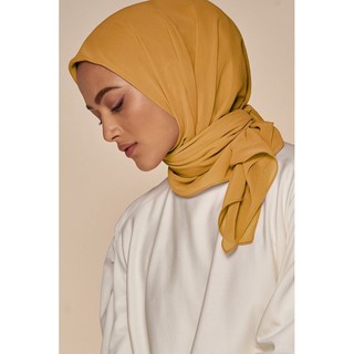 ภาพขนาดย่อของภาพหน้าปกสินค้าผ้าคลุมชีฟอง เม็ดทราย เนื้อผ้าดี สีสันสวยงาม จากร้าน jasmin.alhijab บน Shopee ภาพที่ 3