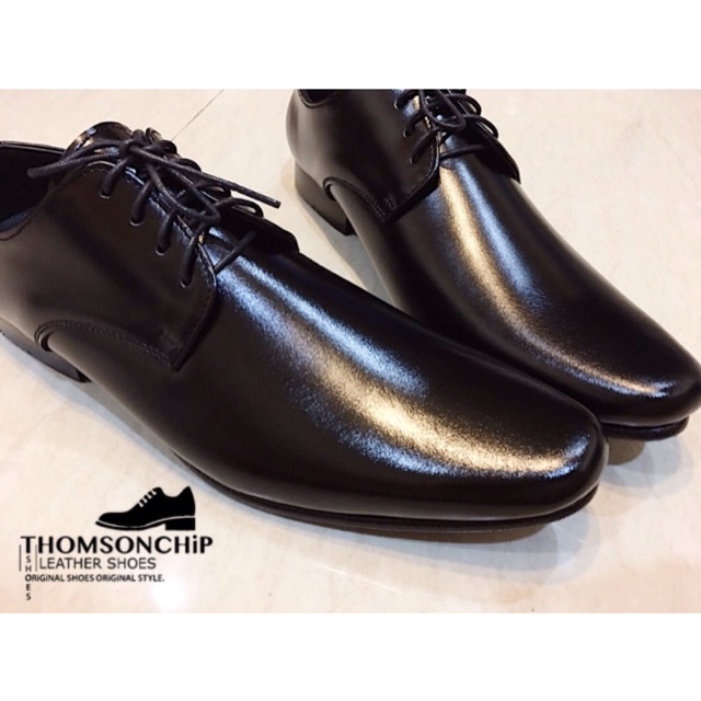 ภาพหน้าปกสินค้าLEATHER BLACK SHOES รองเท้าหนังแท้