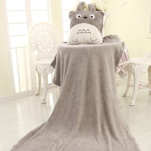 หมอนผ้าห่ม-ตุ๊กตา-โตโตโร่-4-in-1-totoro-doll-pillow