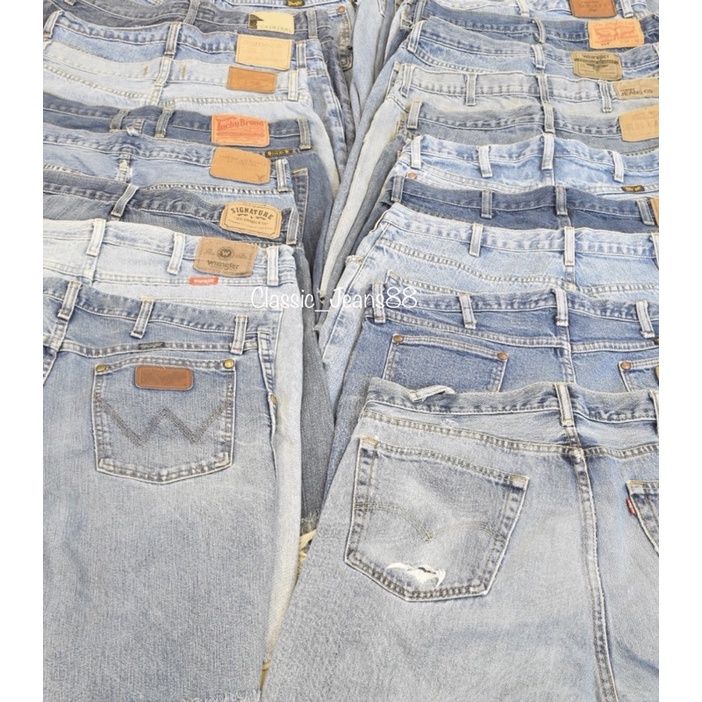 ภาพสินค้า️กางเกงยีนส์ขาสั้นแต่งขาด งานสวย สไตล์วินเทจ งาน USA แท้ ราคาถูก ส่งด่วน ส่งไว ส่งสินค้าทุกวัน จากร้าน classic_jeans88 บน Shopee ภาพที่ 4