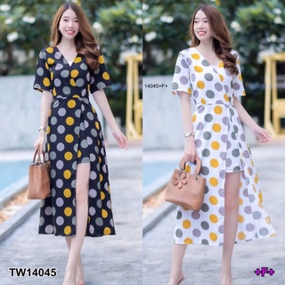 TW14045  จั๊มสูทก้านแก้ว กางเกงขาสั้นกระโปรงผ่าข้างแขนสั้น เสื้อเย็บไขว้คอวี งานสวยผ้าผ้าอิตาลี่ 100D พิมพ์ลายจุด