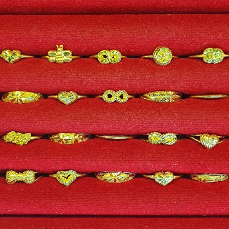 ภาพหน้าปกสินค้าแหวนทอง 0.6 กรัม แหวน 0.6 กรัม ทองแท้ 96.5% เลือกลาย/เลือกไซส์ ขายได้จำนำได้ มีใบรับประกัน แหวนทอง แหวนทองแท้ จากร้าน sansukgolds บน Shopee