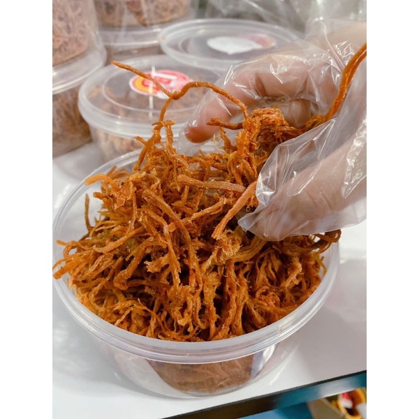 ภาพสินค้าหมูเส้นกรอบ รับประกันความกรอบอร่อย สดใหม่ ไม่เหม็นหืน ขนาด 170g จากร้าน hiw_ka_nom บน Shopee ภาพที่ 1