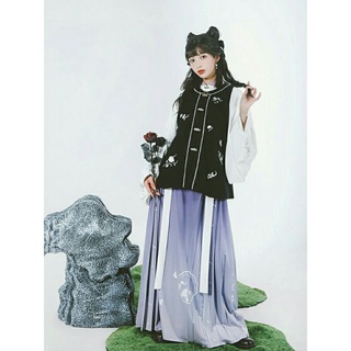 ชุดฮั่นฝู คอลเลคชั่น Essence : Cloud Song แบรนด์ Chi Xia โทนสีขาวดำม่วง เสื้อหมิง เสื้อกั๊ก กระโปรงหม่าเมี่ยน Hanfu
