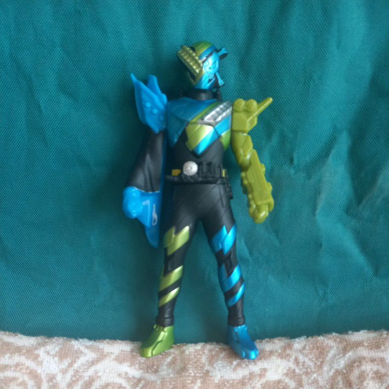คาเมนไรเดอร์ บิลด์ ร่างรถไฟ โจรสลัด Kamenrider Build Pirate Train Form ...