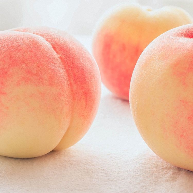 แพ็คเกจใหม่-skinfood-peach-cotton-multi-finish-powder-15g-แป้งฝุ่นลูกพีช
