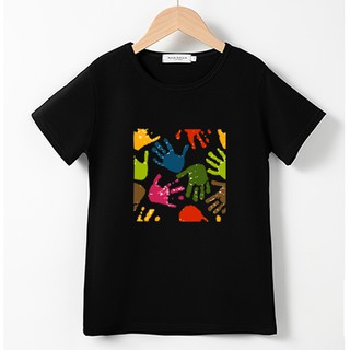 Bykidsเสื้อผ้าเด็กเสื้อยืดคอกลมแขนสั้นคอตตอน100%ลายพิมพืมือมี8สี6ไซส์ให้เลือกผ้านุ่มใส่สบาย