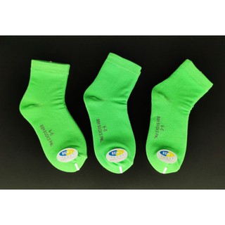 ภาพหน้าปกสินค้าถุงเท้า​ข้อ​กลาง​สี​เขียว​ไซส์​4-6​ปี​ขาย​คู่​ละ​25บาท​ ที่เกี่ยวข้อง