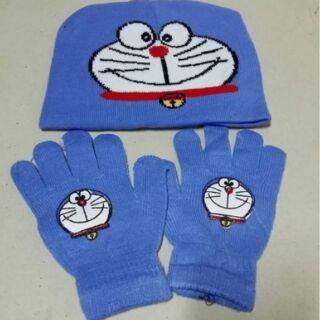 หมวกไหมพรม พร้อมถุงมือ ลาย โดราเอม่อน Doraemon สำหรับเด็กประมาณ 4-8 ปีค่ะ