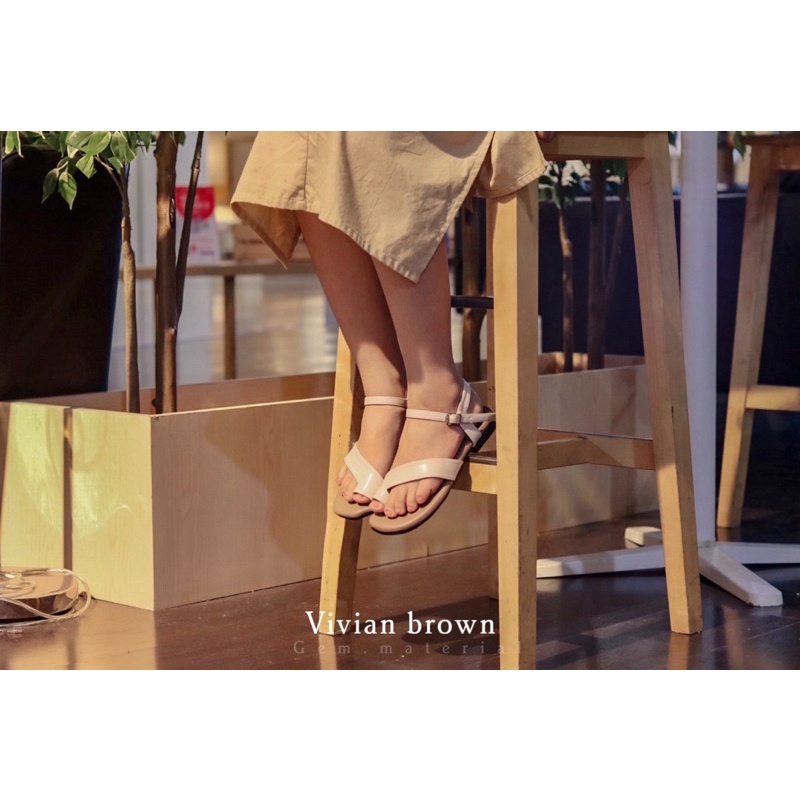 ภาพสินค้าCODE : GEME1W ลดทันที 30 ทุกออเดอร์ Vivian  รุ่นรัดข้อเท้าใส่ง่ายแค่เกี่ยวขอ ทรงสวย รองเท้าทรงเกาหลี จากร้าน gem.material บน Shopee ภาพที่ 6