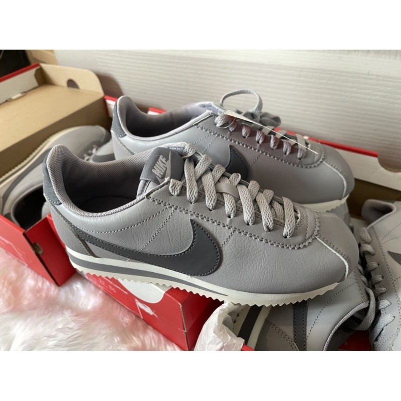 harga nike classic cortez