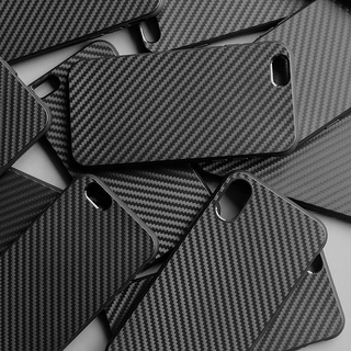 เคสสีดำ สำหรับ ไอโฟน สำหรับ iPhone SE 32022/SE 2020/8 /7 /7 plus/6/6S 6 plsu/6s Plus ลายคาร์บอนเคฟล่า สุดเท่