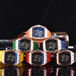 ภาพขนาดย่อของภาพหน้าปกสินค้าRm นาฬิกาข้อมือควอตซ์แฟชั่น สายซิลิโคน หน้าปัดรูปตัว V สําหรับผู้ชาย จากร้าน noveltywatch.th บน Shopee