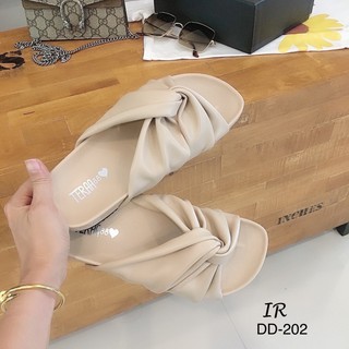 DD-202 รองเท้าแตะหนังนิ่ม แมทซ์เสื้อผ้าง่าย ดีไซน์น่ารัก