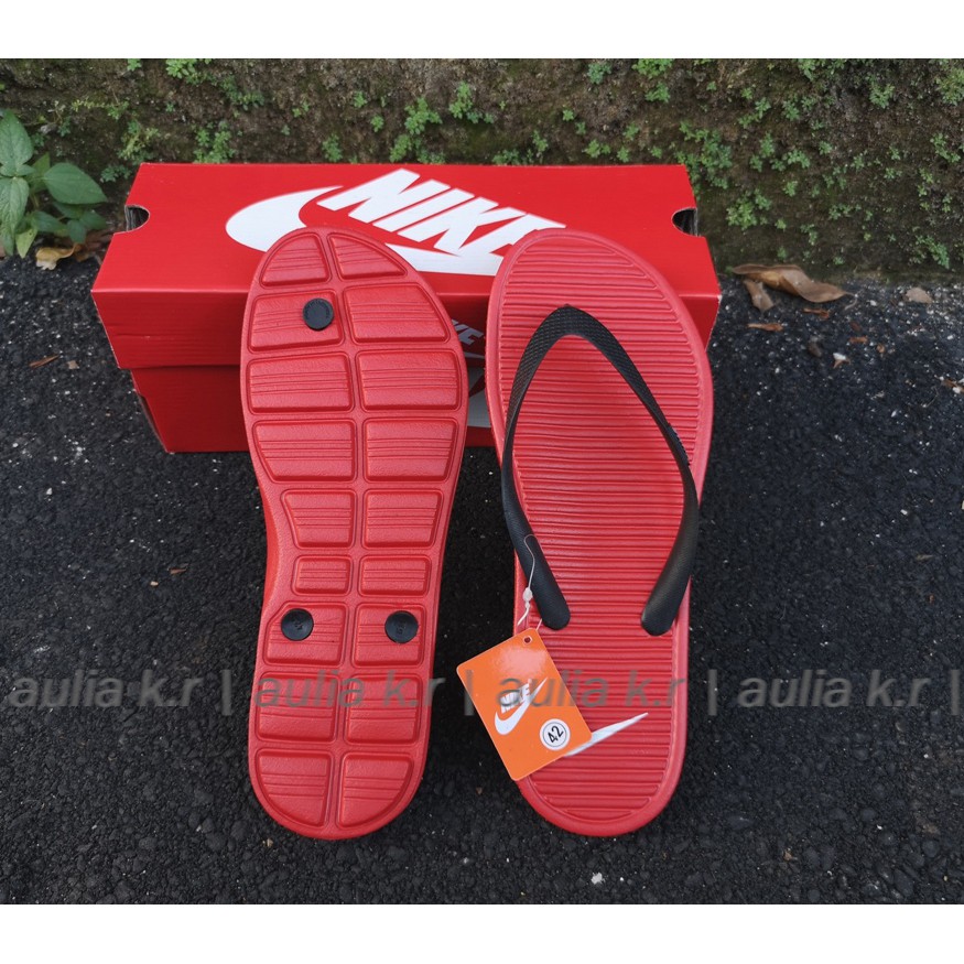 nike-รองเท้าแตะ-flip-flops-แบบนุ่ม-สีแดง