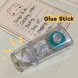 ภาพหน้าปกสินค้า[พร้อมส่ง] กาว 2 หน้าแบบแท่ง Glue Stick ซึ่งคุณอาจชอบราคาและรีวิวของสินค้านี้