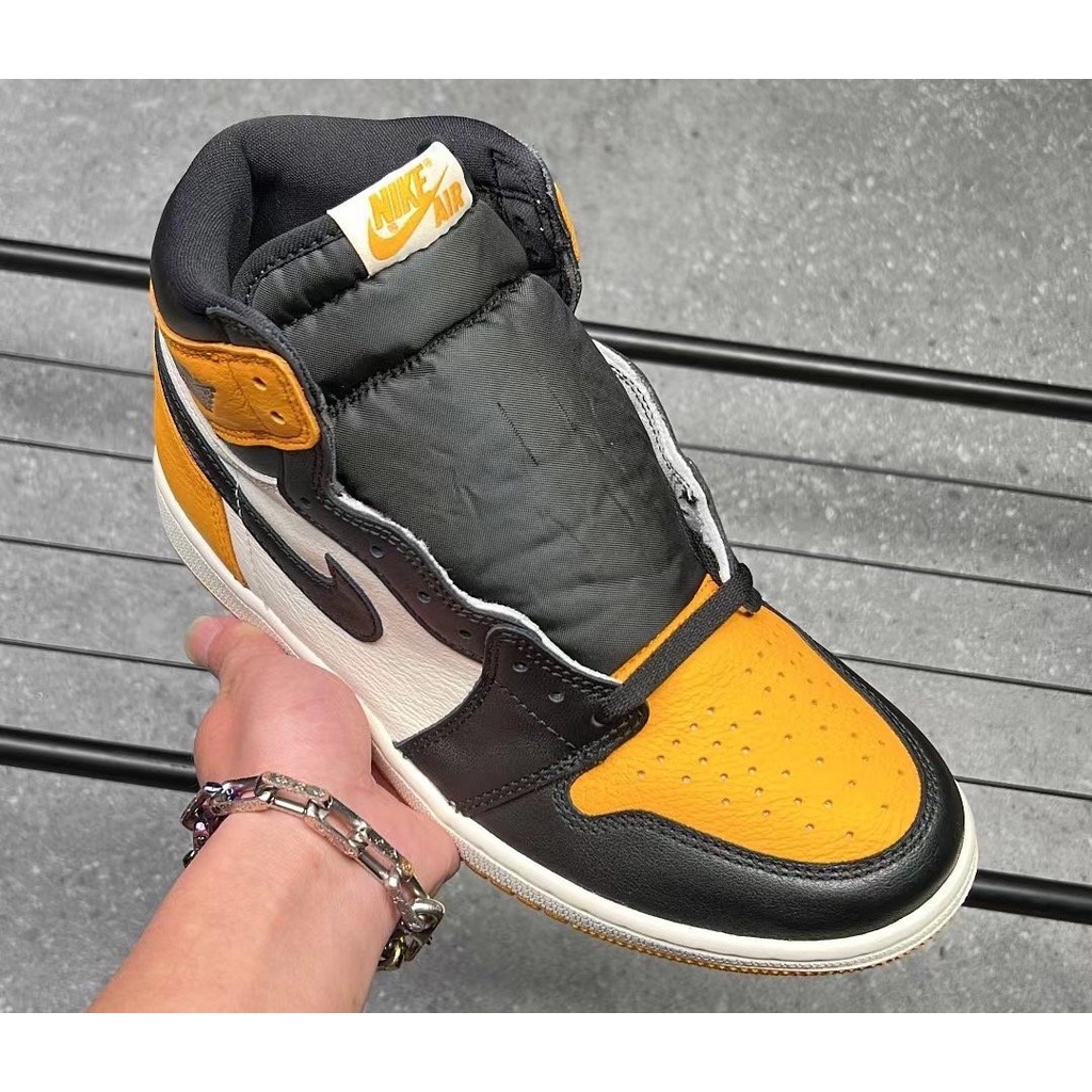 สินค้าพร้อมจัดส่ง-air-jordan-1-retro-high-og-taxi-gs-6-5y