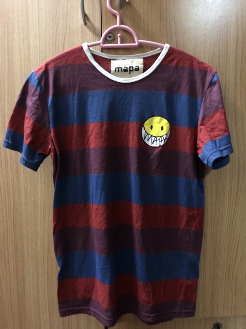 เสื้อยืดยิ้ม