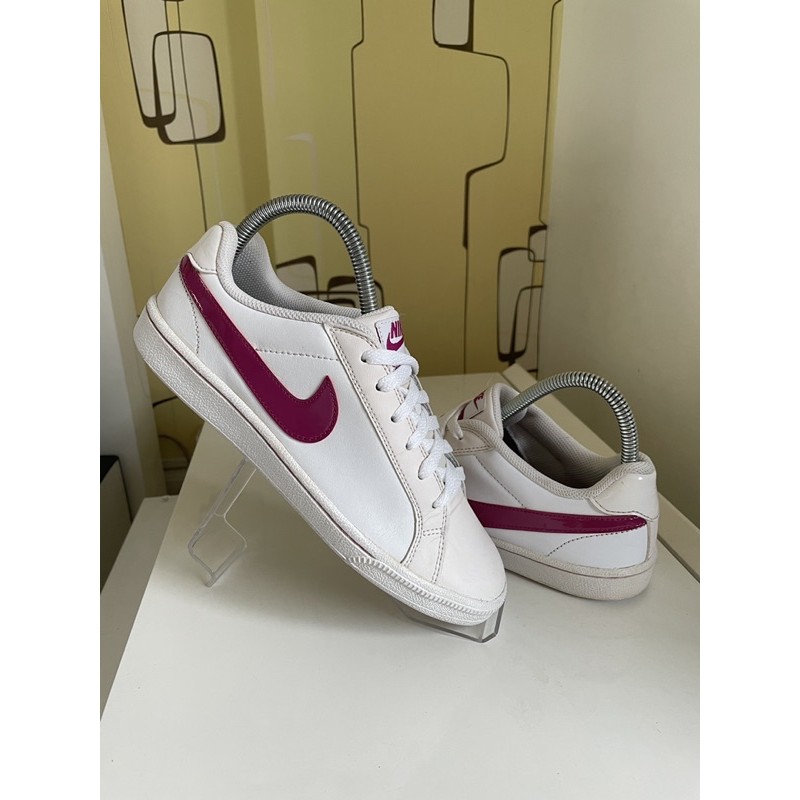 รองเท้าผ้าใบ-nike-court-majestic-size37