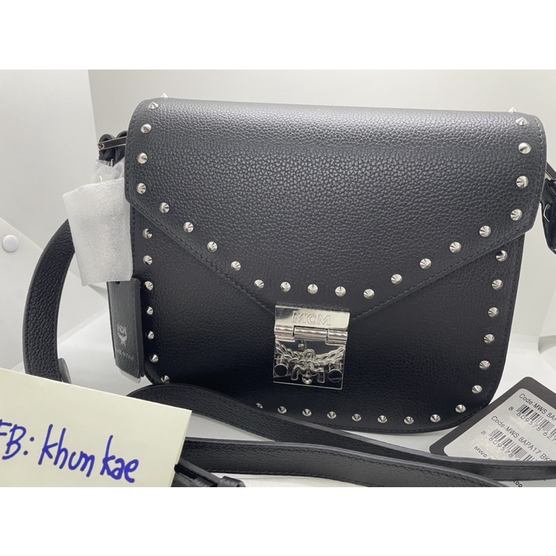 Mcm patricia small shoulder bag hotsell