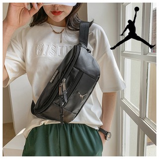 Air Jordan กระเป๋าสะพายกีฬาลำลองสำหรับผู้ชายและผู้หญิง nike