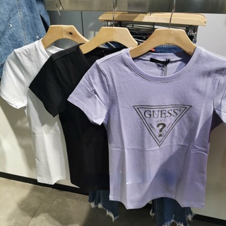 Guess เสื้อยืดแขนสั้น ผ้าฝ้ายแท้ พิมพ์ลายสามเหลี่ยม แฟชั่นฤดูร้อน สําหรับผู้ชาย และผู้หญิง