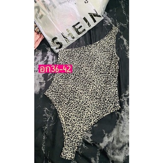 SHEIN เสื้อครอป สายเดี่ยว เกาะอก เอวลอย แบรนด์ Shein พร้อมส่ง🎉