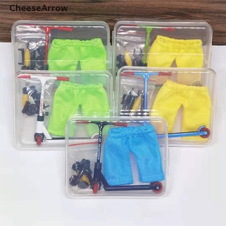 Cheesearrow ของเล่นสกูตเตอร์นิ้วมือ โลหะผสม พร้อมสกูตเตอร์ ขนาดเล็ก และฟิงเกอร์บอร์ด