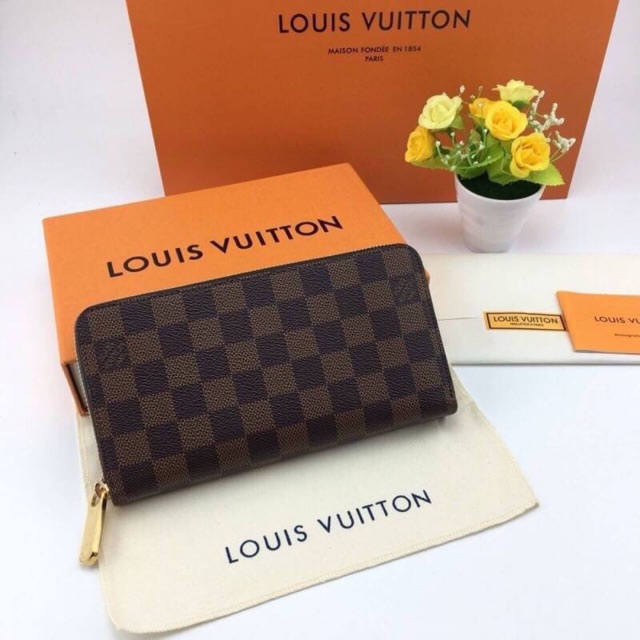 กระเป๋าสตางค์-louis-vuitton-wallet