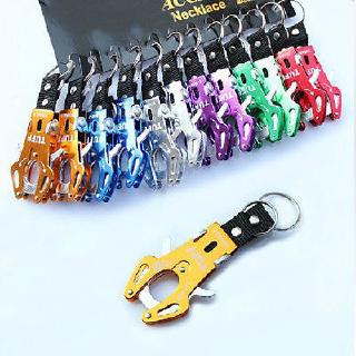 ภาพหน้าปกสินค้าTiger Hook Lock Carabiner Clip Hiking Tool Keychain Ring ซึ่งคุณอาจชอบสินค้านี้