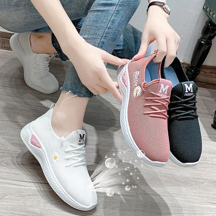 ภาพหน้าปกสินค้ารองเท้าผ้าใบแฟชั่น สำหรับผู้หญิงรุ่น361