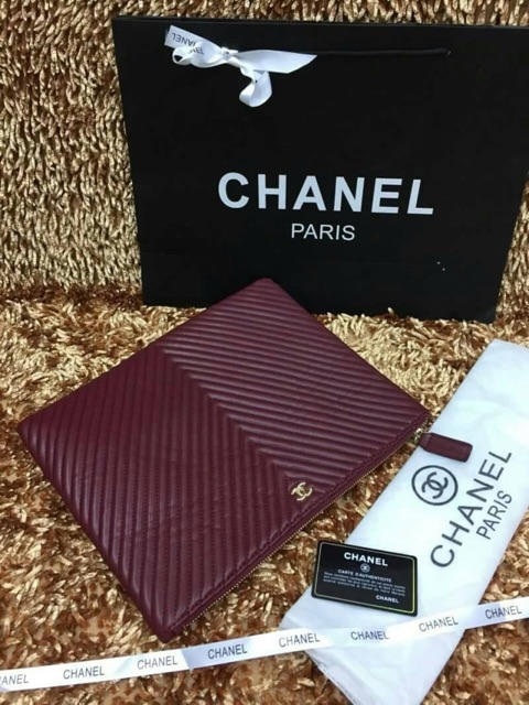 chanel-clutch-12