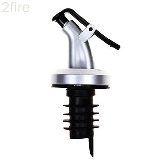 Olive Oil Bottle Sprayer Spout Liquor Dispenser Wine Pourers Flip Top Stopper Kitchen Tools