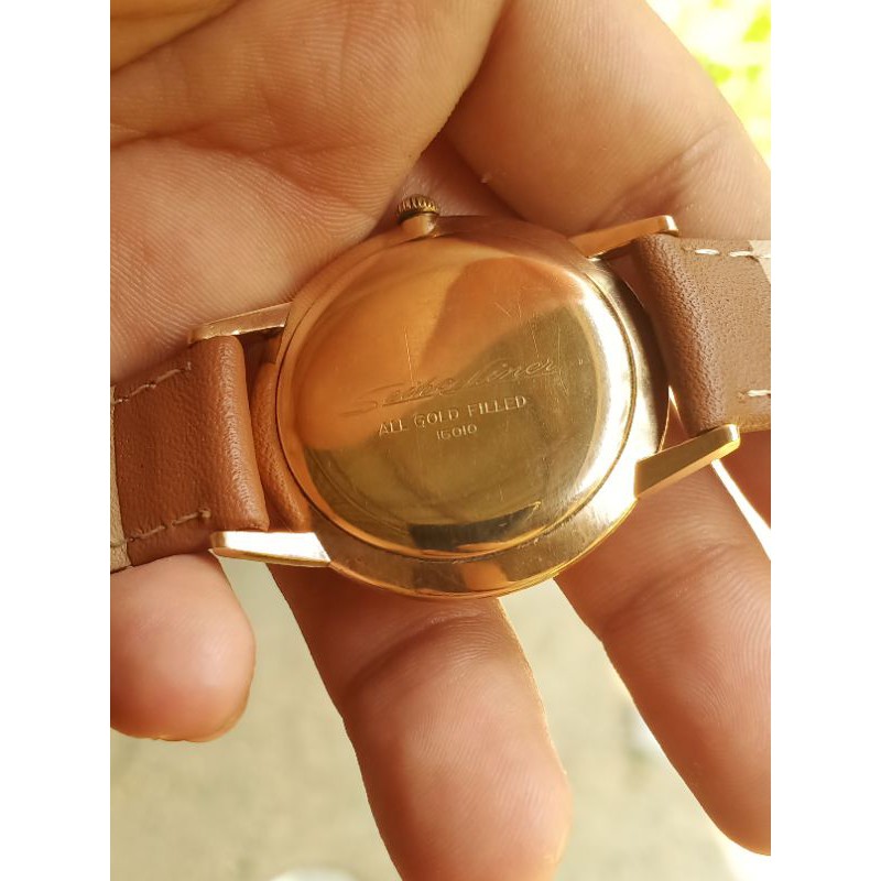 seiko-liner-23-jewels-ขนนกทองคำ-golden-feather-ร้านเอฟดีเอนาฬิกา-aphinant-watches-hand