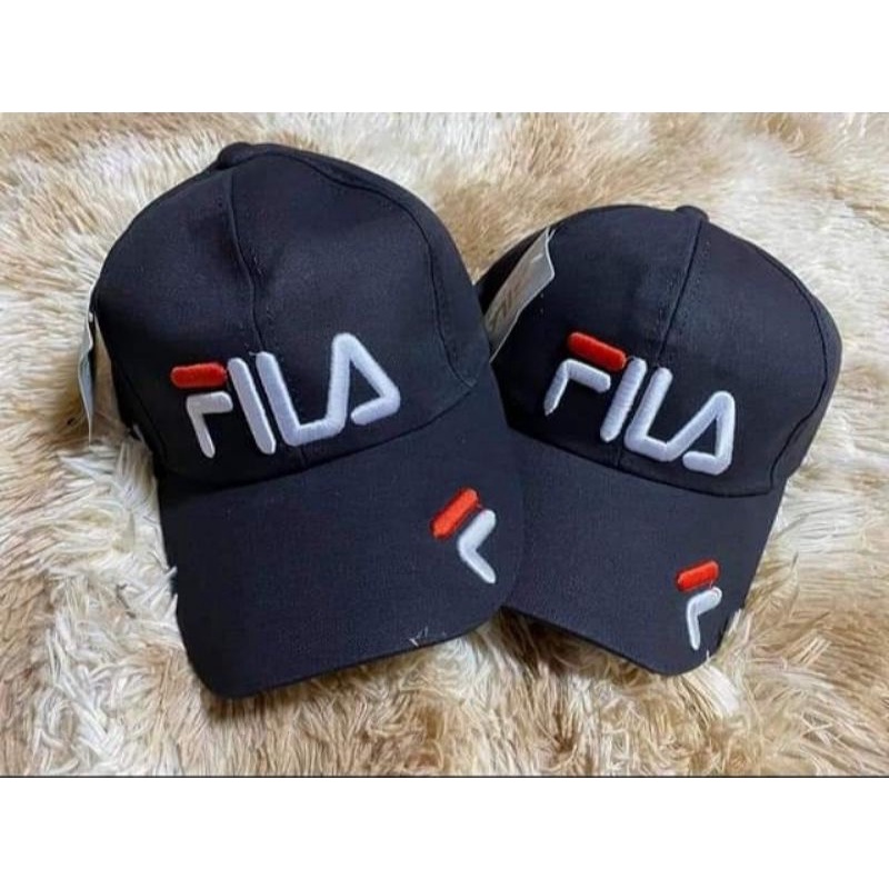 หมวกแก๊ปวัยรุ่นสุดอินเทรนด์fila