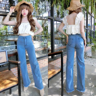 ภาพหน้าปกสินค้าCc jeans 020 กางเกงยีนส์ผู้หญิง เอวสูง ทรงสกินนี่ ขาบาน  สีฟ้าอ่อน กางเกงผู้หญิง ที่เกี่ยวข้อง