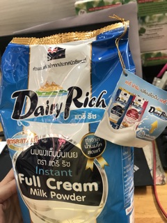 ภาพขนาดย่อของภาพหน้าปกสินค้าแดรี่ ริช 1 กก หัวนมผง เต็มมันเนย Full Cream Milk Powder แดรี่ฟาร์ม จากร้าน monster_milin บน Shopee