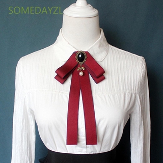 สินค้า SOMEDAYZL เข็มกลัด เน็คไท เก๋ ๆ ปกเสื้อ สวย ผูกโบ ริบบิ้น มุก พู่ สวยหรู สำหรับผู้หญิง หญิงสาว หลากสี